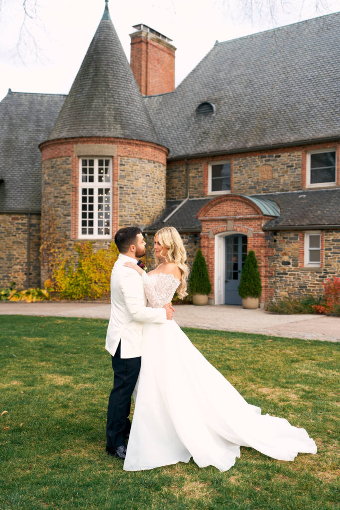 Shepherd's Run wedding in South Kingstown, RI